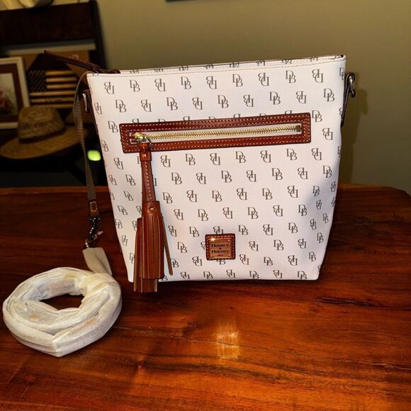 Dooney & Bourke Gretta Lani Crossbody White and Brown - Picture 5 of 16
